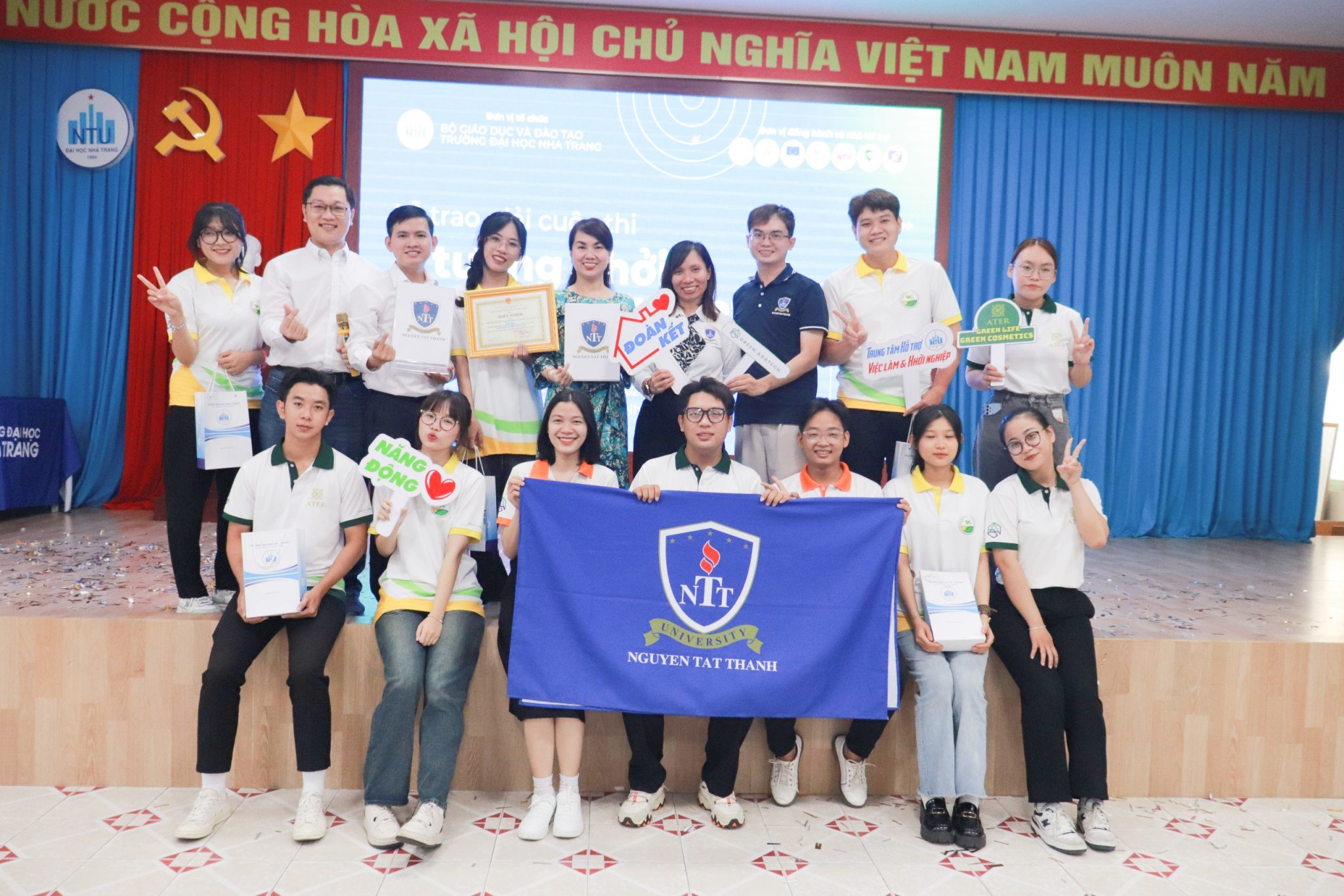 03 dự án khởi nghiệp Trường ĐH Nguyễn Tất Thành đạt giải cao tại Cuộc thi “Ý tưởng khởi nghiệp năm 2023”